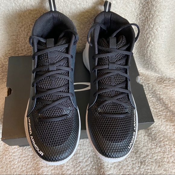 Men’s 9.5 NIB Under Armour Jet Basketball Shoe - Picture 5 of 8